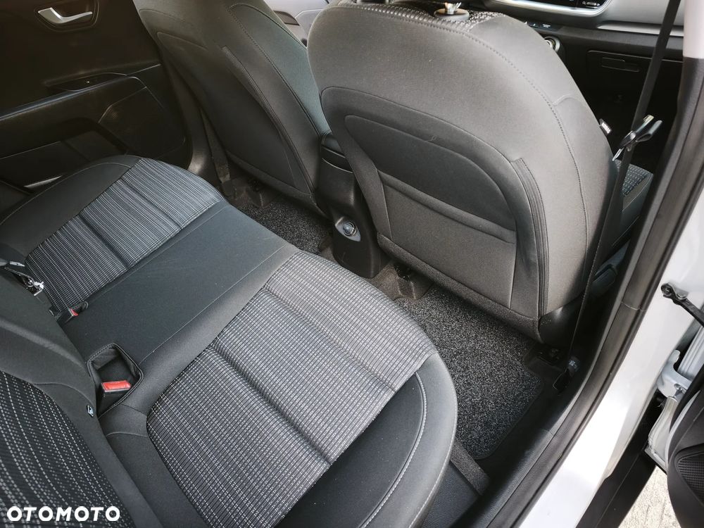 Kia Stonic - 11