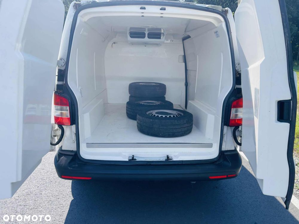 Volkswagen Transporter - 6