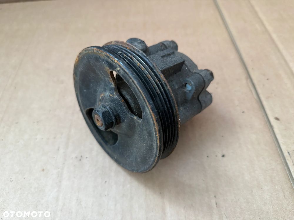 Pompa wspomagania 57100-4D000 Kia Carnival 2.9 CRDI - 2