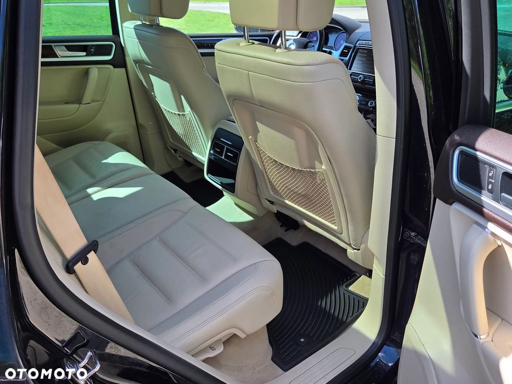 Volkswagen Touareg V6 FSI Blue Motion Exclusive - 19