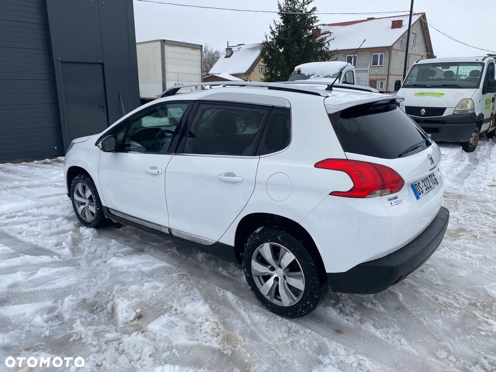 Peugeot 2008 - 5