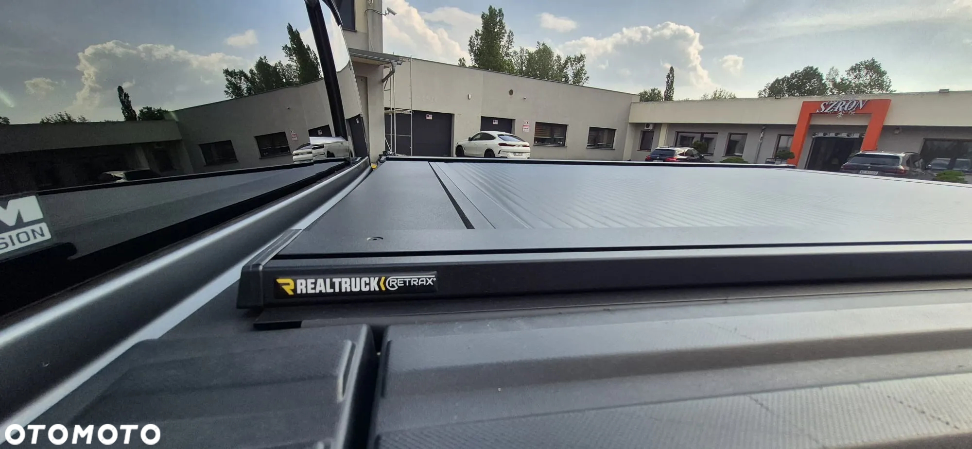 RAM 1500 Crew Cab Shortbed Limited - 10