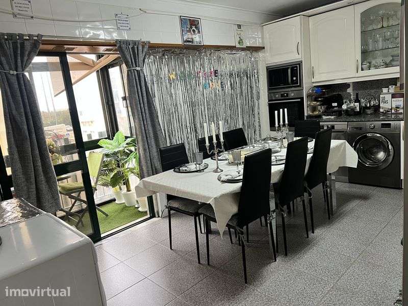 Apartamento T4 Casal da Barota com Garagem - Grande imagem: 2/12