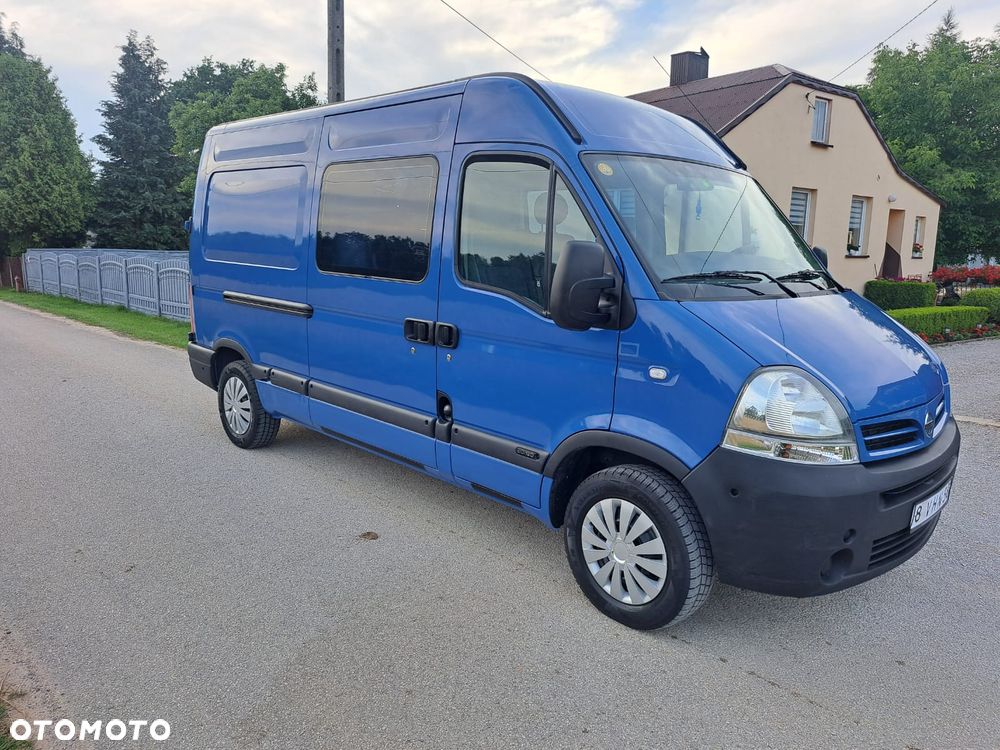 Nissan Interstar - 2