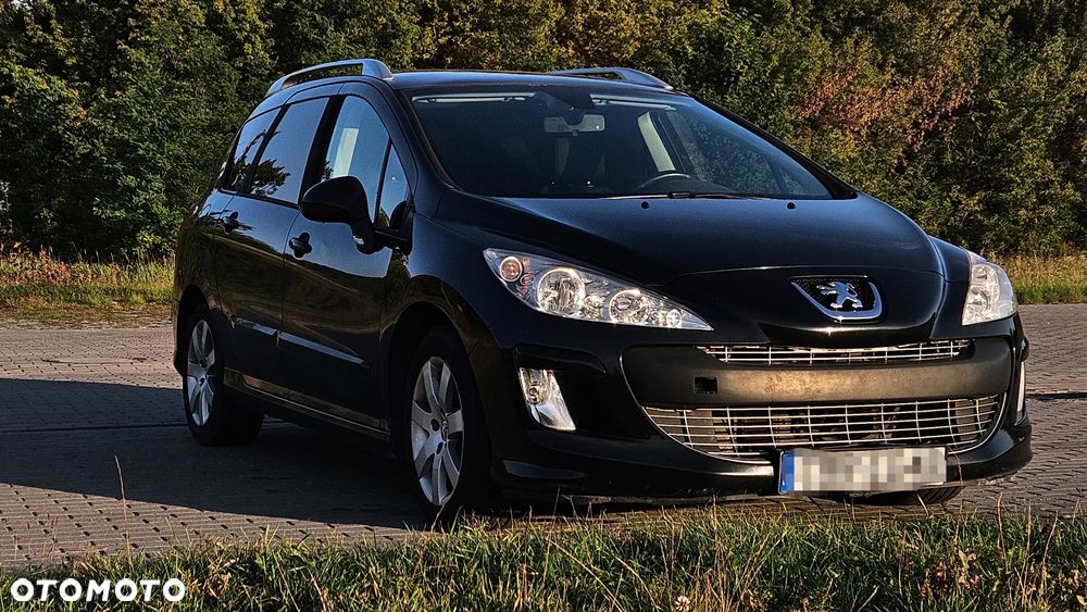 Peugeot 308 - 8