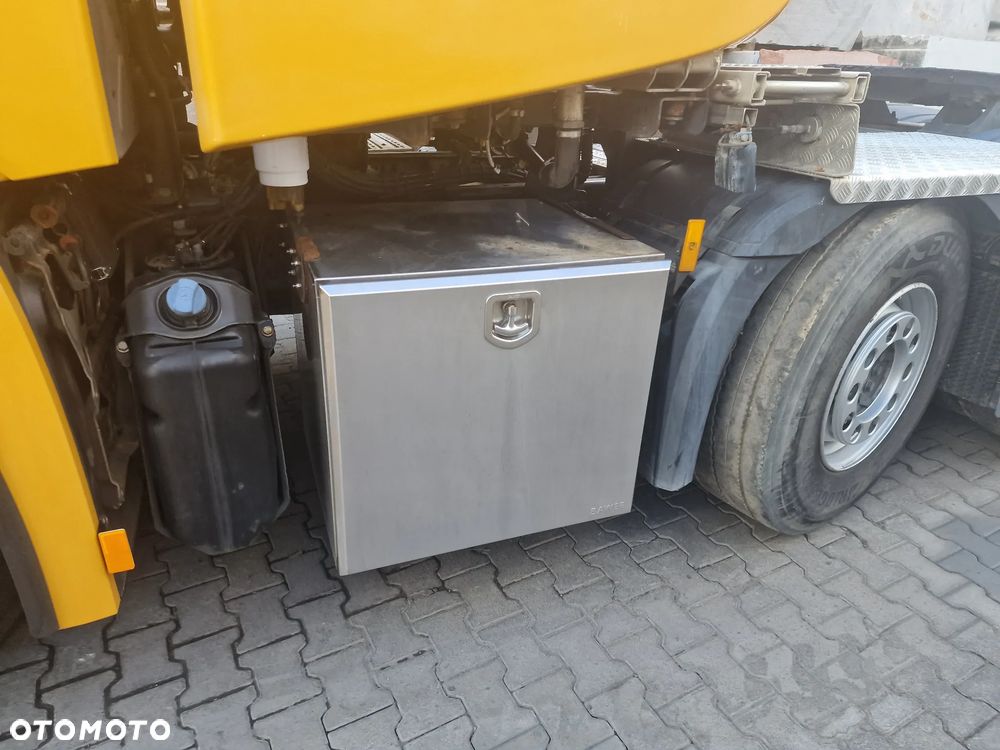 Mercedes-Benz Actros - 20