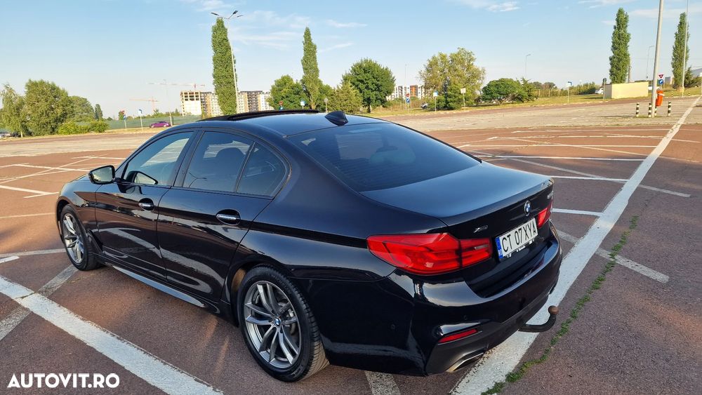 BMW Seria 5 530i xDrive AT - 15