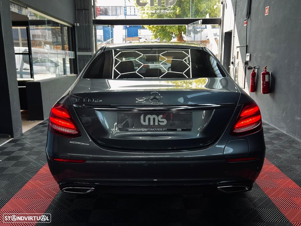 Mercedes-Benz E 300 de Exclusive Line - 10