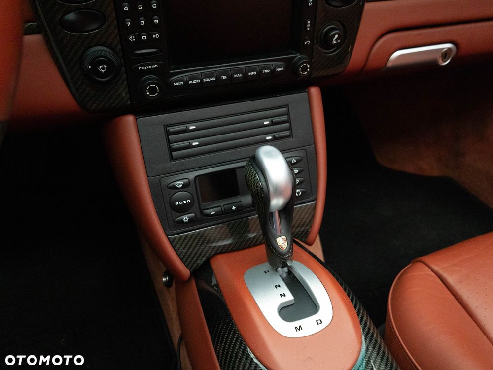 Porsche 911 - 34