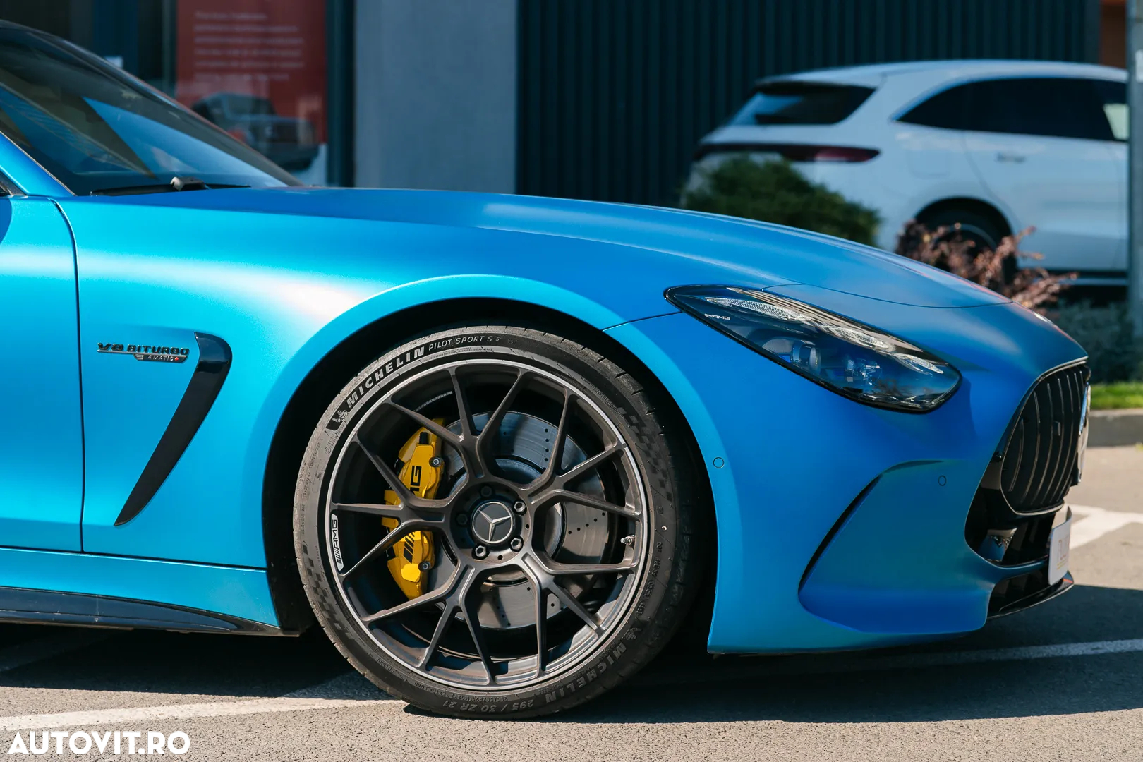 Mercedes-Benz AMG GT 63 4MATIC+ Coupe - 5