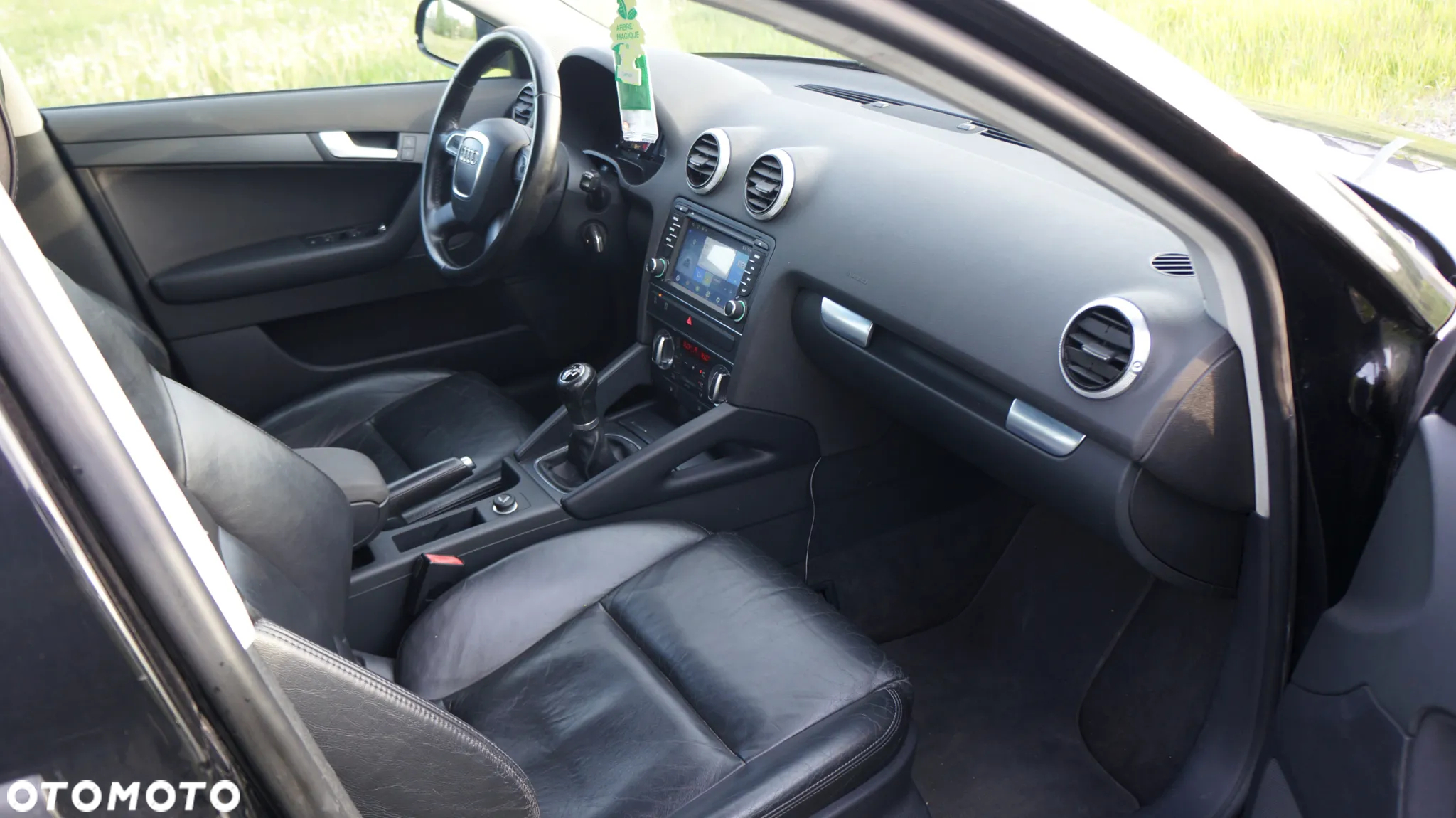 Audi A3 1.6 TDI Sportback Ambiente - 8