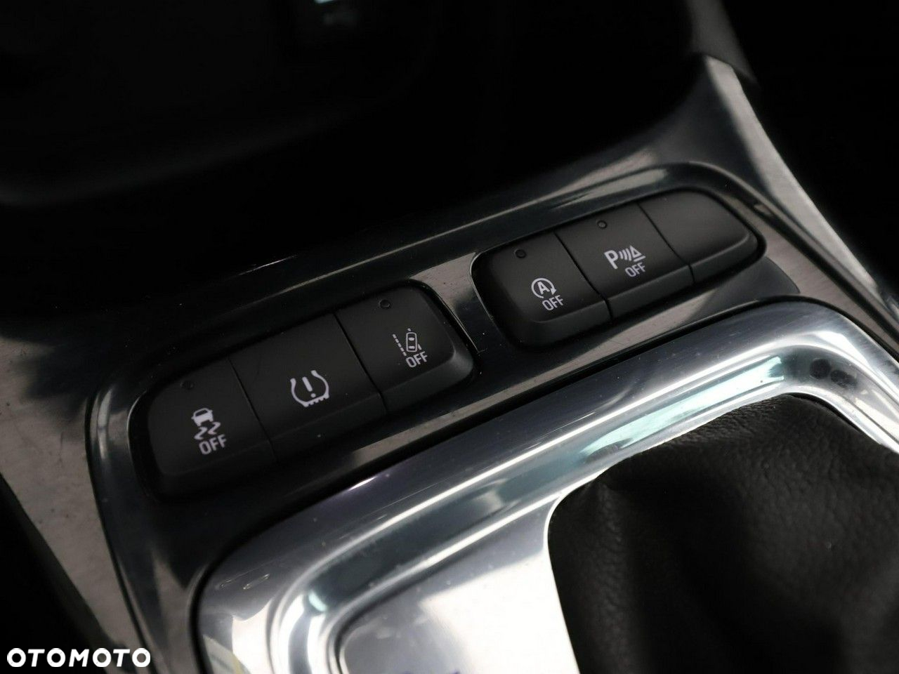 Opel Crossland X 1.5 CDTI Design Line S&S - 28