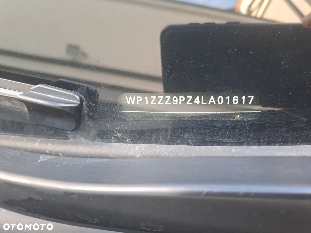 Porsche Cayenne - 15