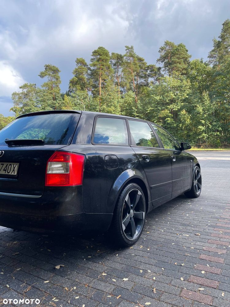 Audi A4 Avant - 9