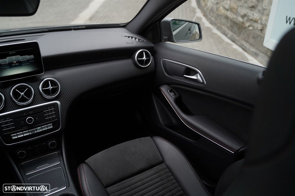 Mercedes-Benz A 220 d AMG Line Aut. - 28