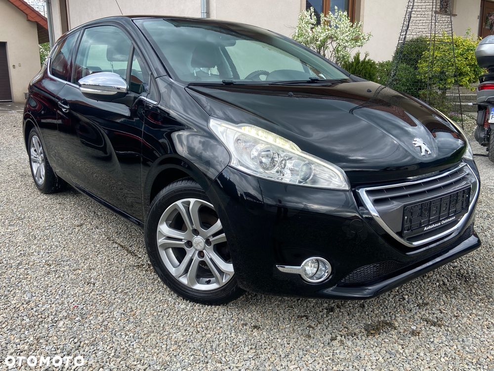 Peugeot 208 1.6 VTi Allure - 1