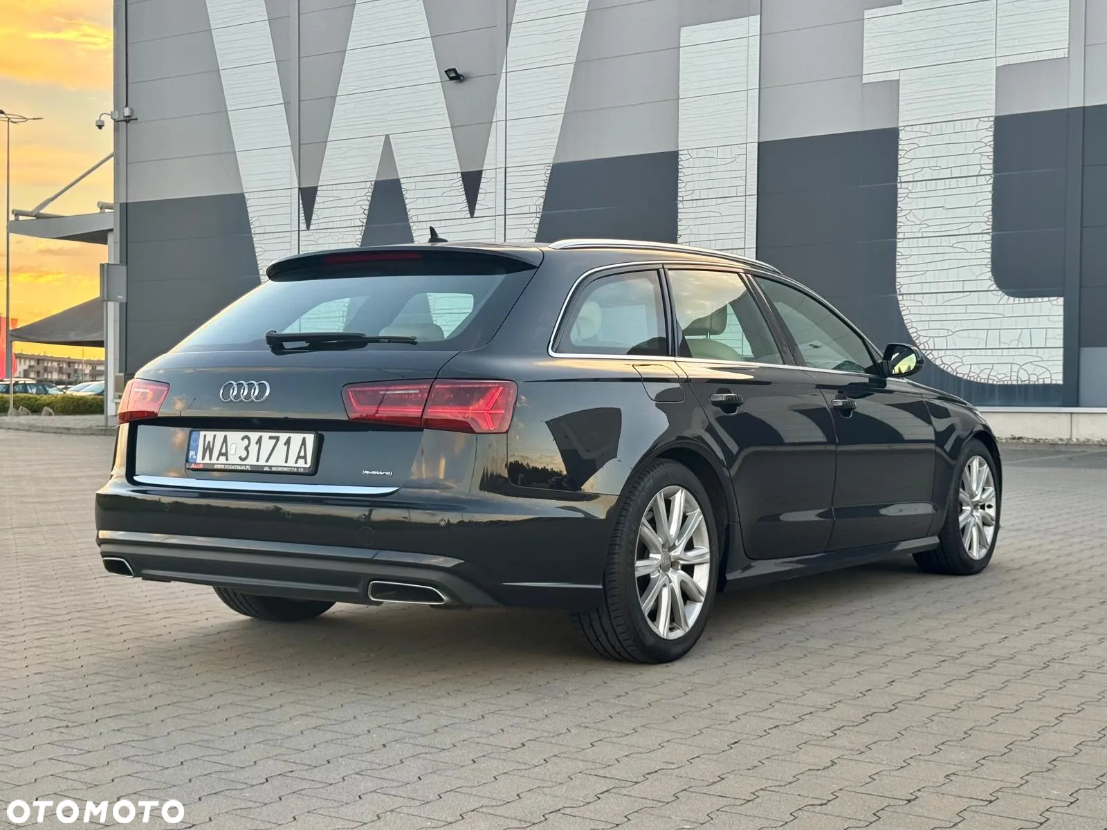 Audi A6 - 4