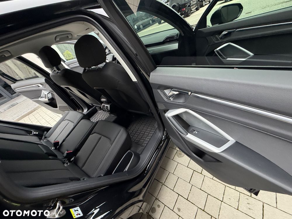 Audi Q3 40 TFSI Quattro S tronic - 24