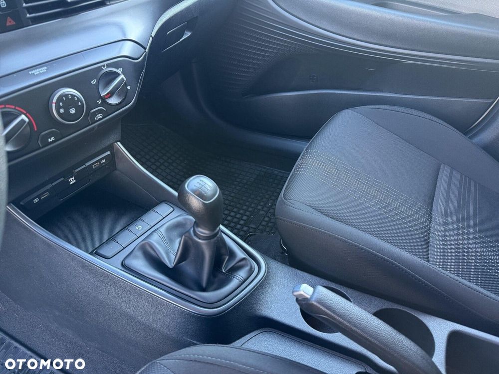 Hyundai i20 - 14