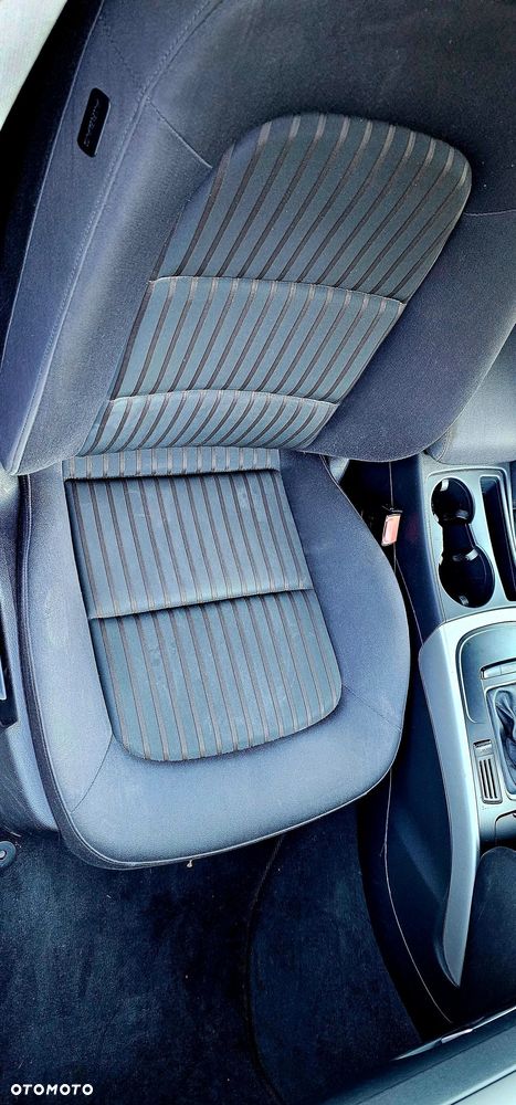 Audi A4 Avant 2.0 TDI Quattro - 9