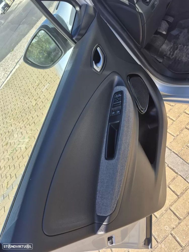 Renault Zoe (c/ Bateria) Zen 50 - 17
