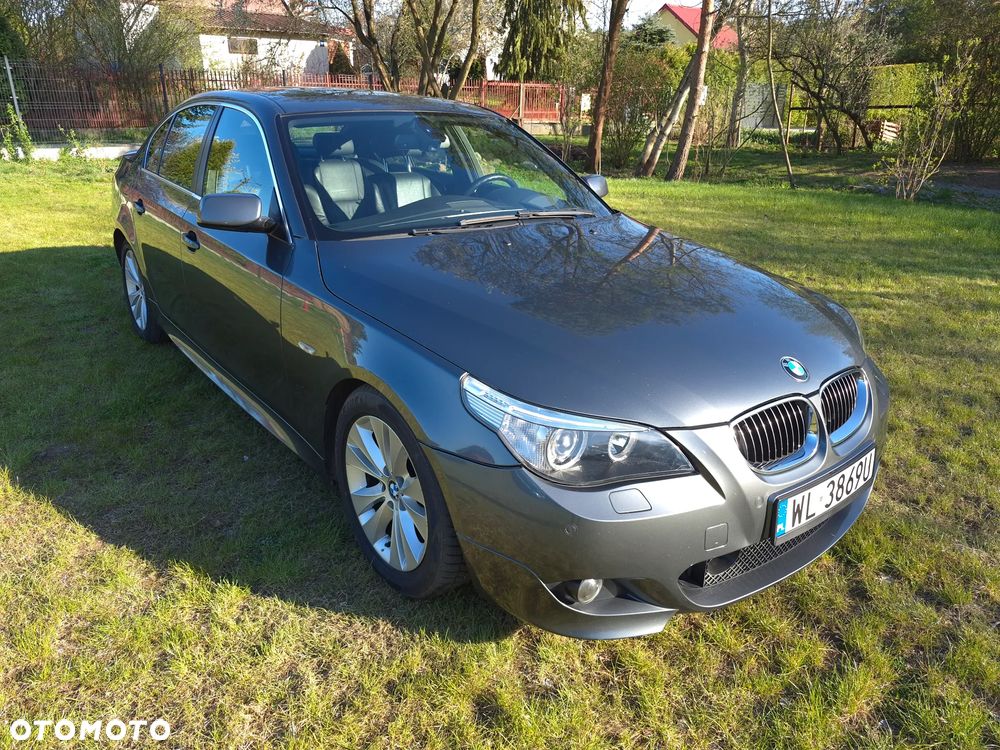 BMW Seria 5 540i - 8