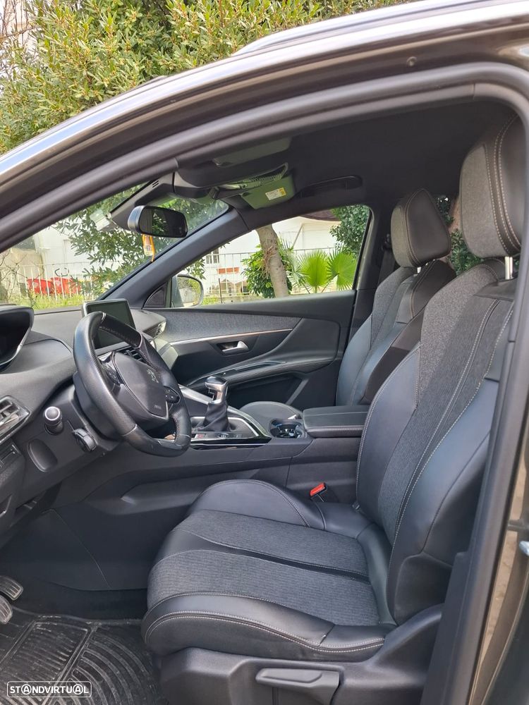 Peugeot 3008 1.5 BlueHDi GT Line - 4