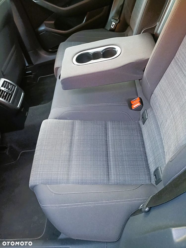 Volkswagen Passat 2.0 TDI EVO Business - 14