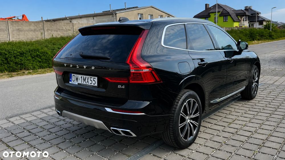 Volvo XC 60 - 4