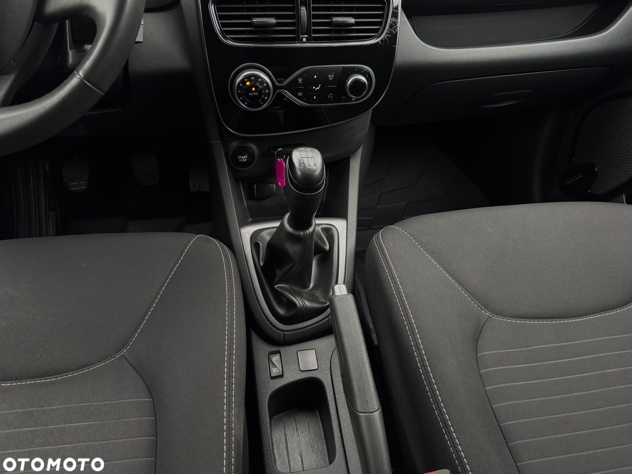 Renault Clio 0.9 Energy TCe Limited - 18