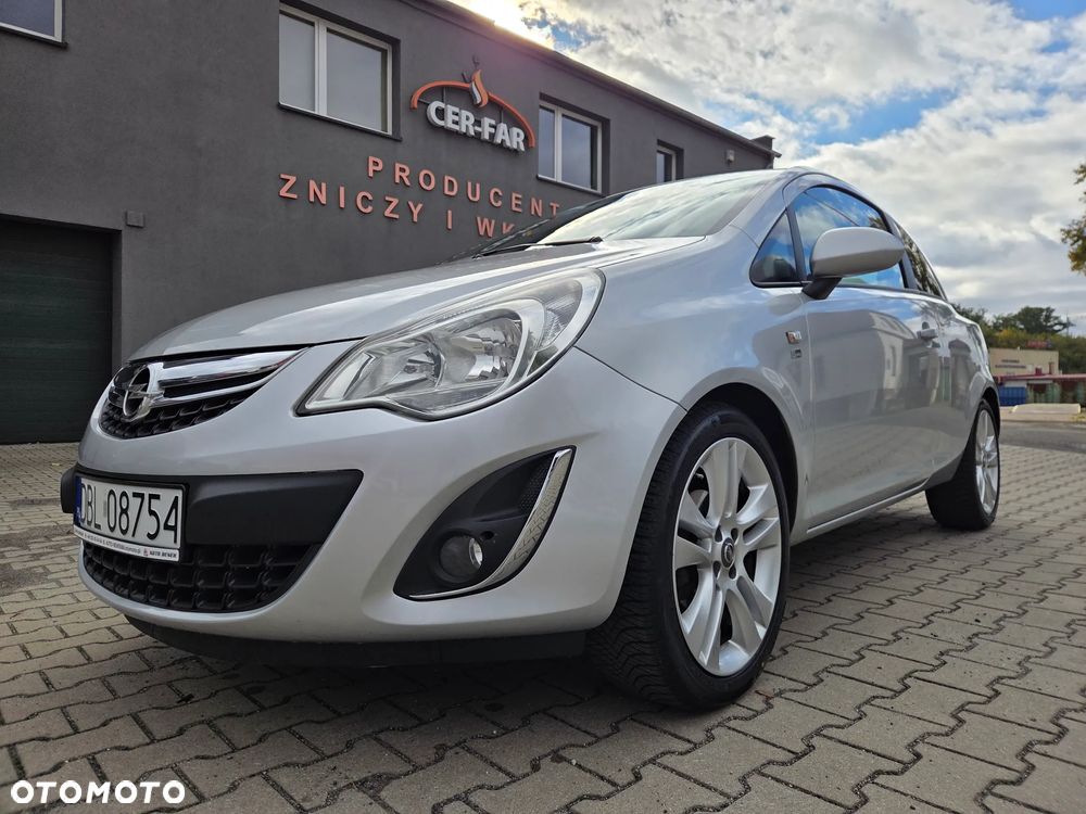 Opel Corsa 1.4 16V Edition 150 - 1