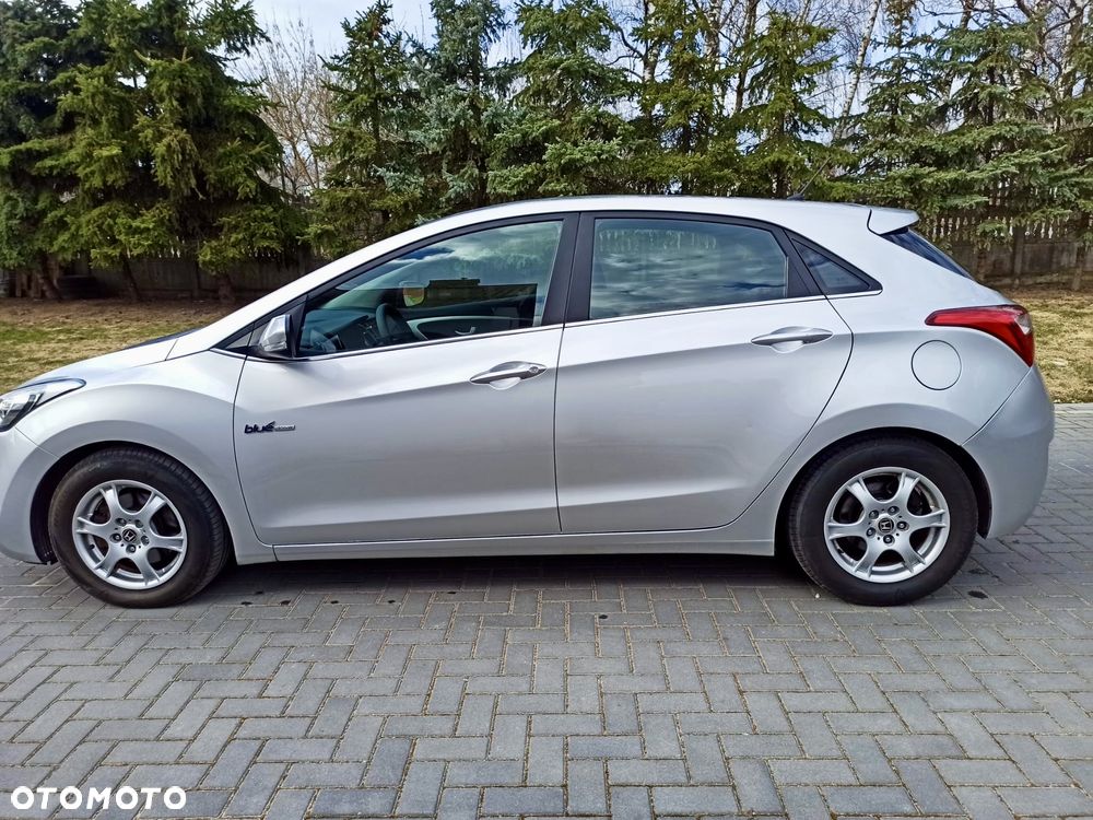 Hyundai i30 1.6 CRDi Comfort - 4