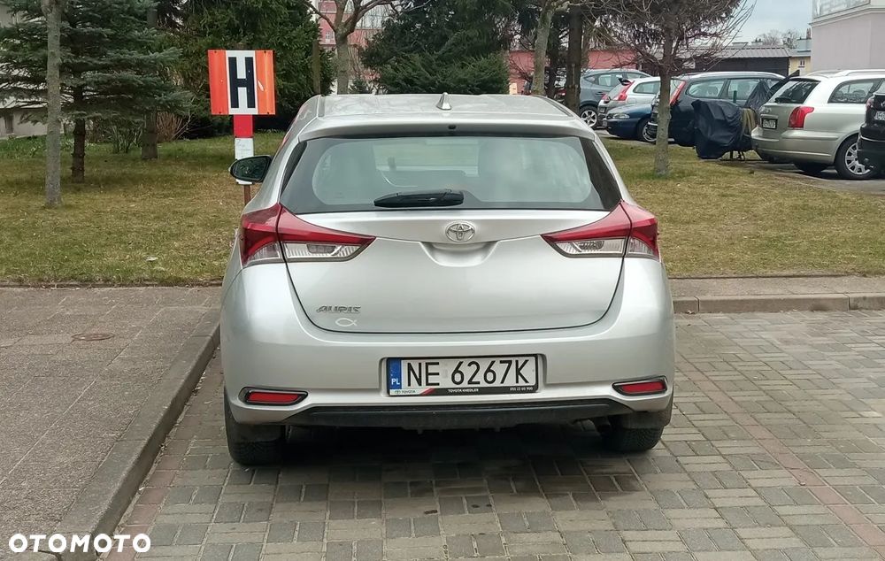 Toyota Auris 1.6 Active - 4