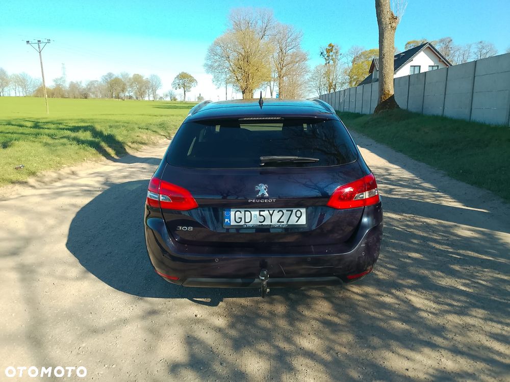 Peugeot 308 1.2 PureTech Business Line S&S - 7