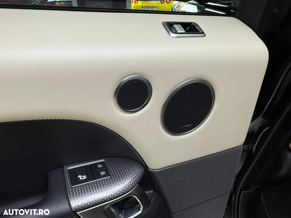 Land Rover Range Rover Sport 3.0 L HST - 32