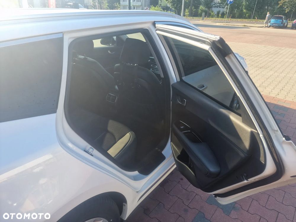Kia Optima 1.7 CRDI L DCT - 13
