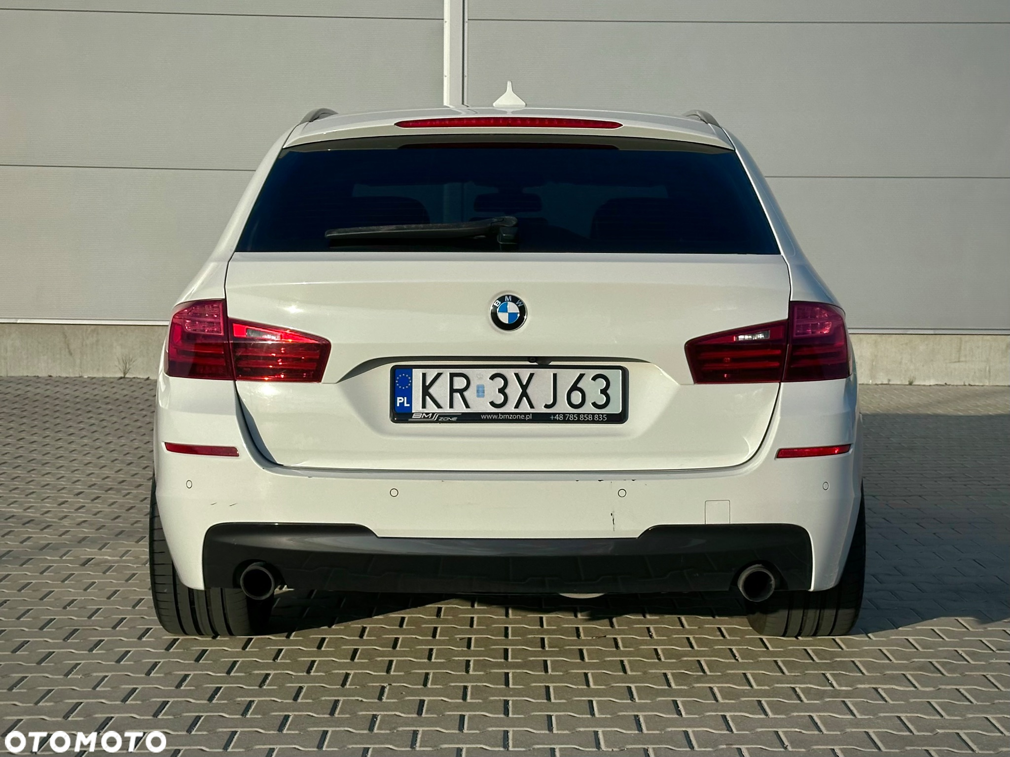 BMW Seria 5 535d xDrive Touring - 10