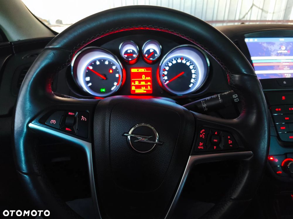 Opel Insignia 2.0 CDTI EcoFLEX Cosmo - 28