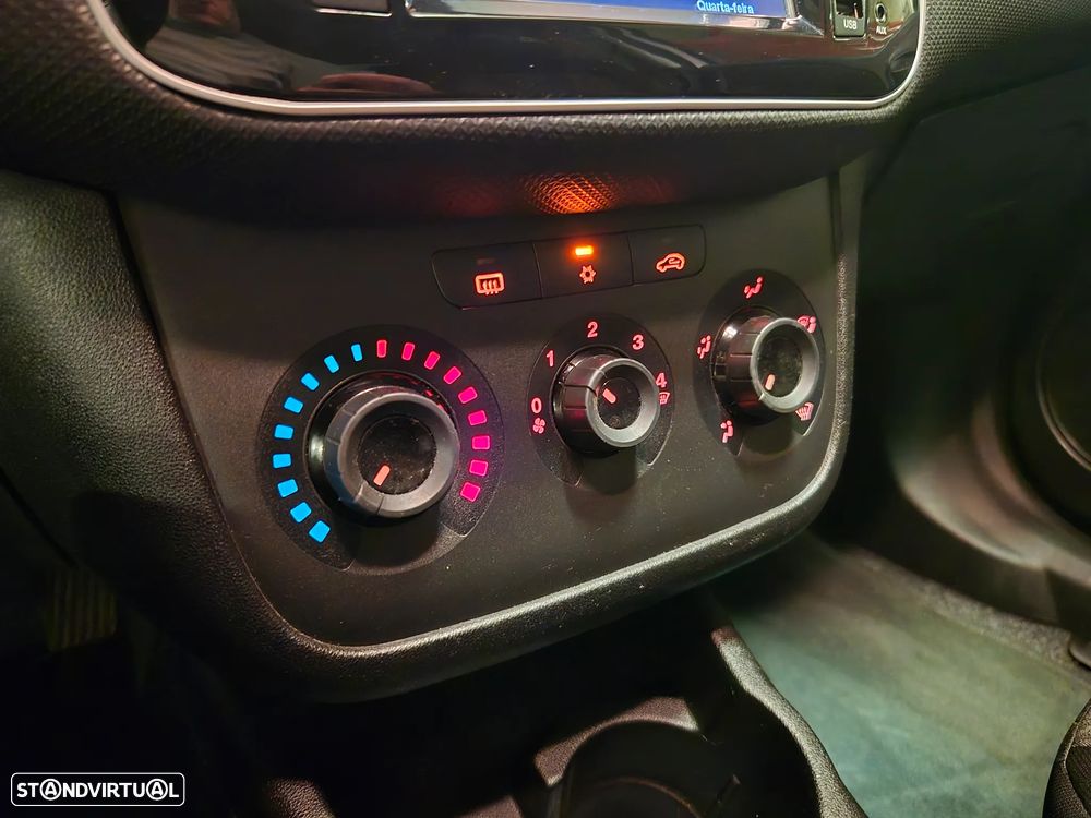 Fiat Punto 1.2 Young II S&S - 21