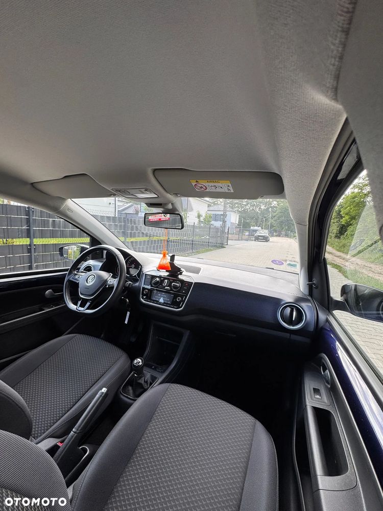 Volkswagen up! 1.0 United - 13