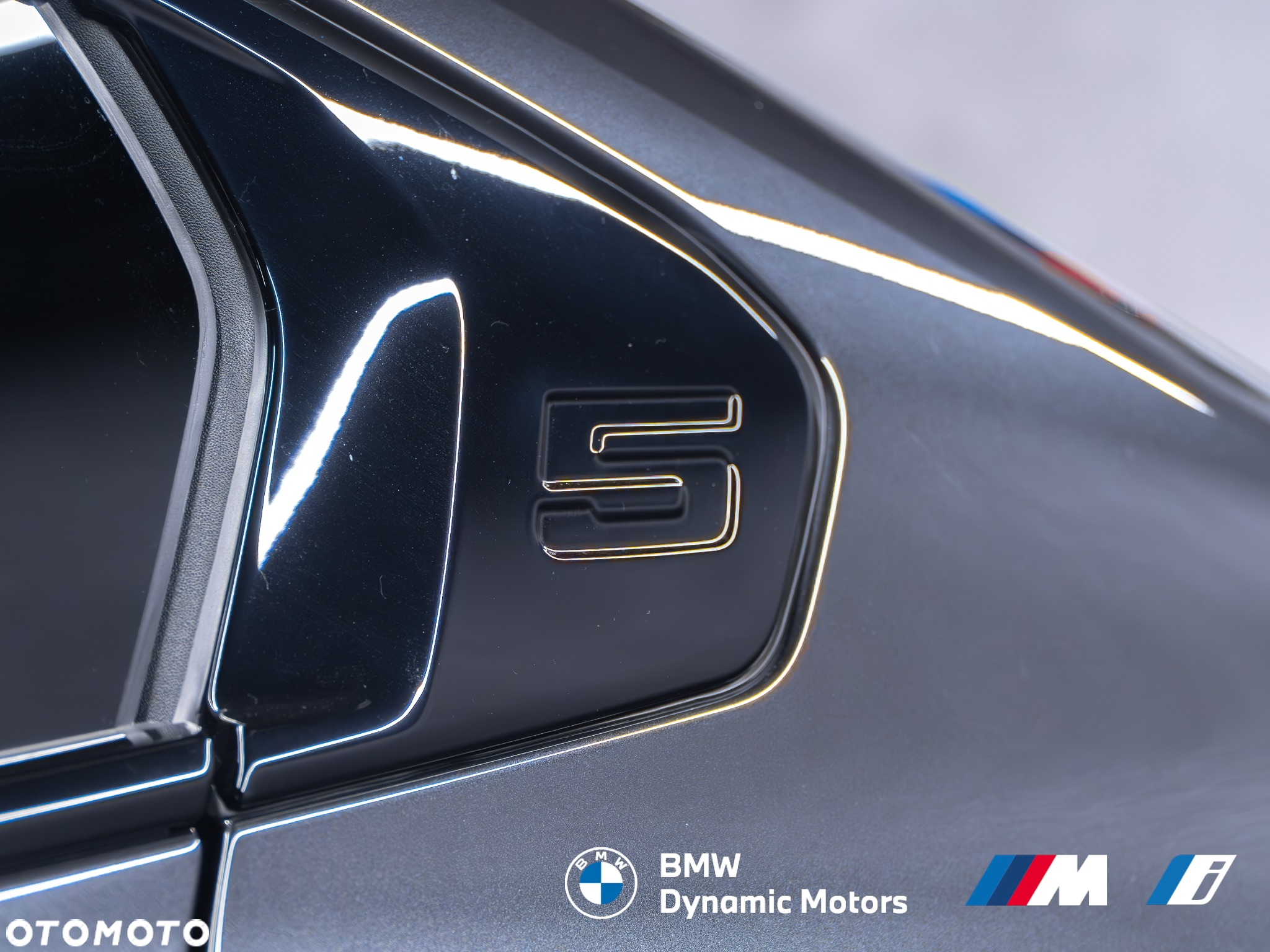 BMW Seria 5 520d xDrive - 12