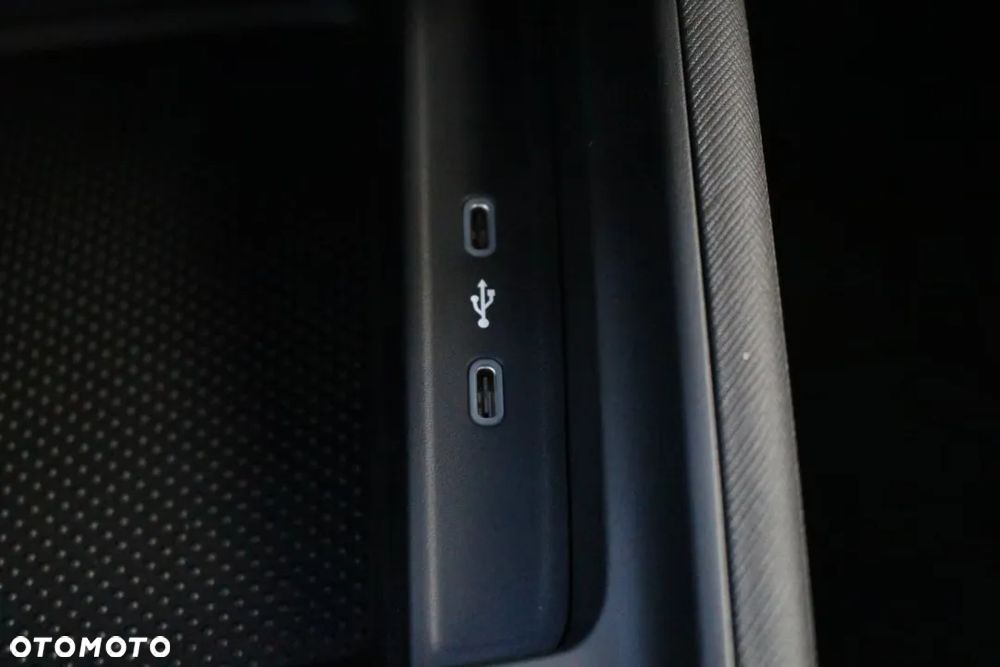 Skoda Kamiq 1.5 TSI Selection DSG - 24