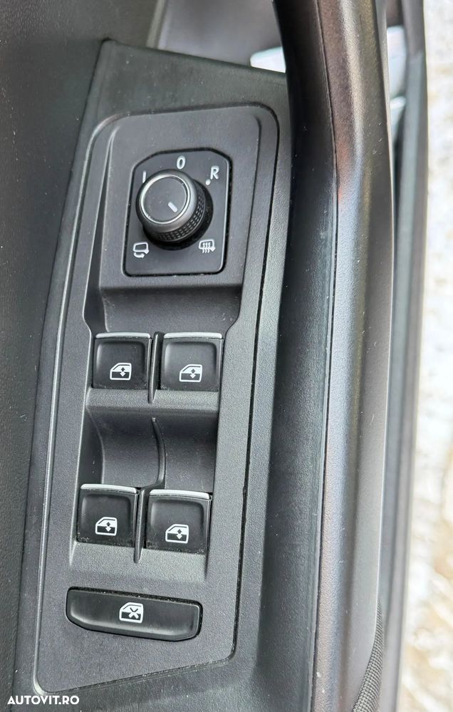 Volkswagen T-Roc 2.0 TDI SCR 4MOTION DSG Style - 16