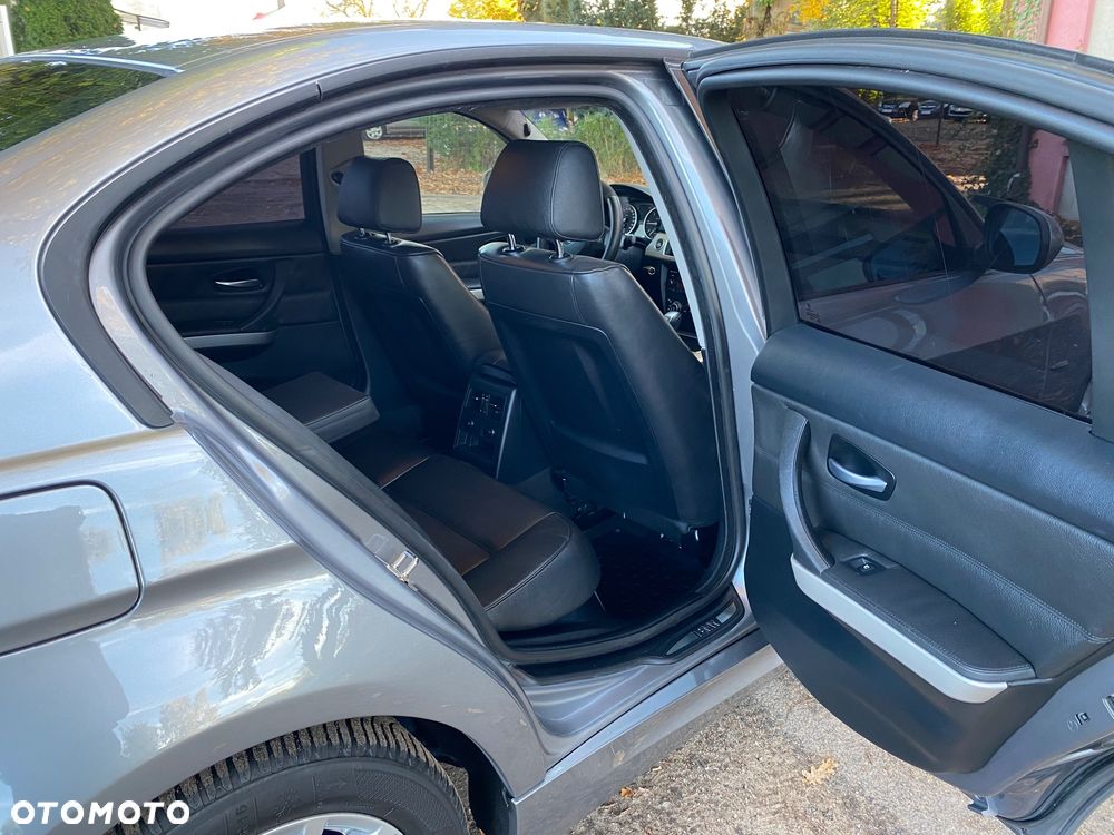BMW Seria 3 - 20