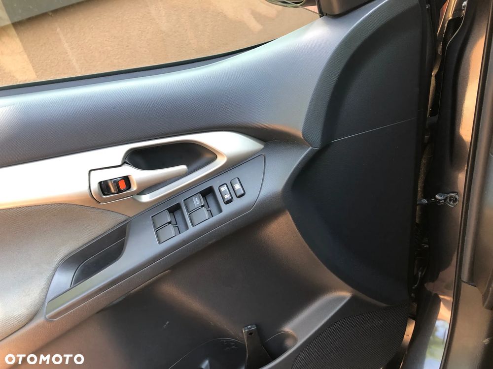 Toyota Matrix 1.8 - 9