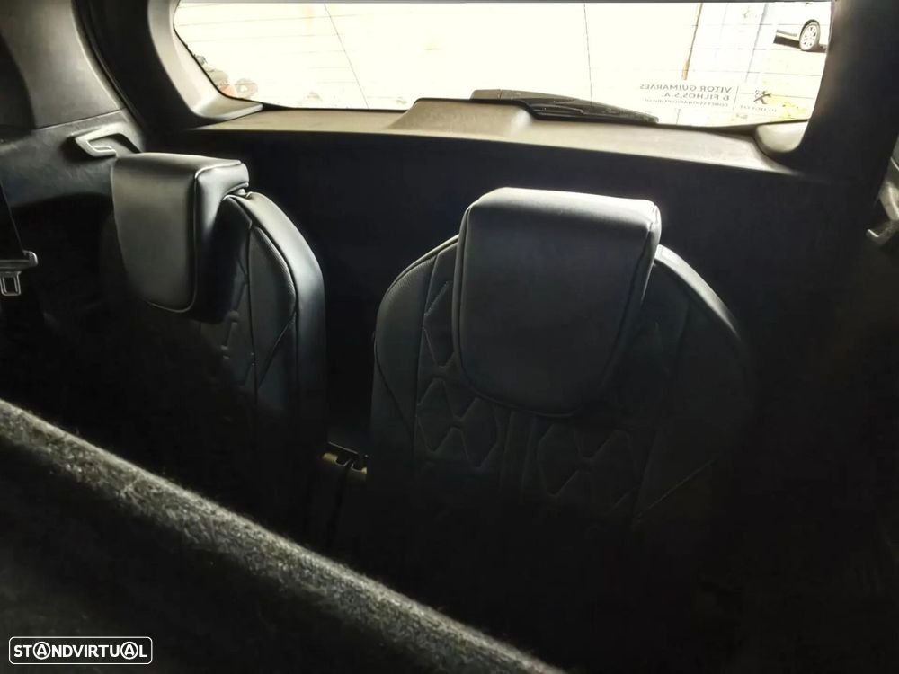 Peugeot 5008 2.0 BlueHDi GT Line EAT8 - 27