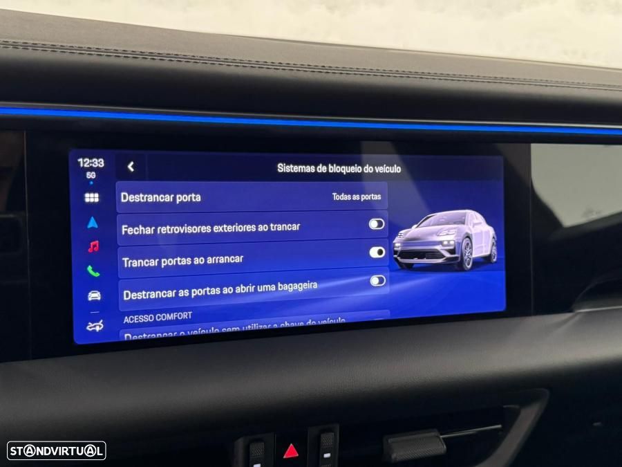 Porsche Macan Electric 4 - 37