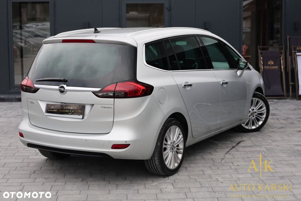 Opel Zafira - 8