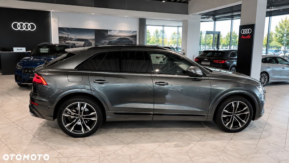 Audi SQ8 - 3