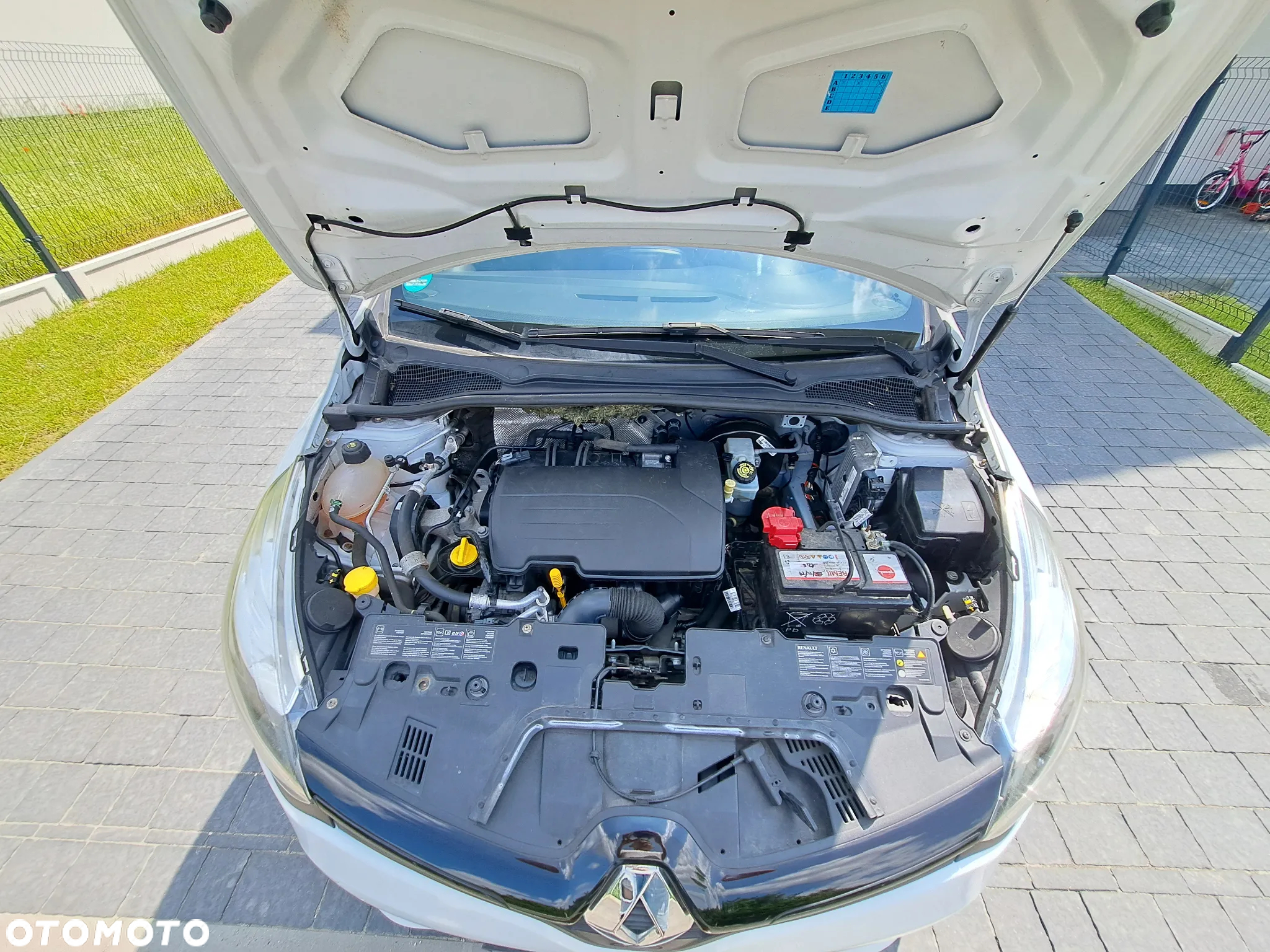 Renault Clio 1.2 16V Limited - 30